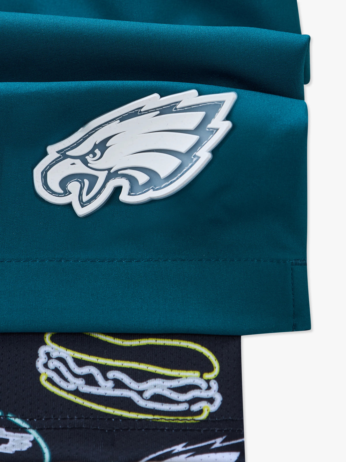 The Eagles 5.5" (NFL Classic Lined Swim Trunks)