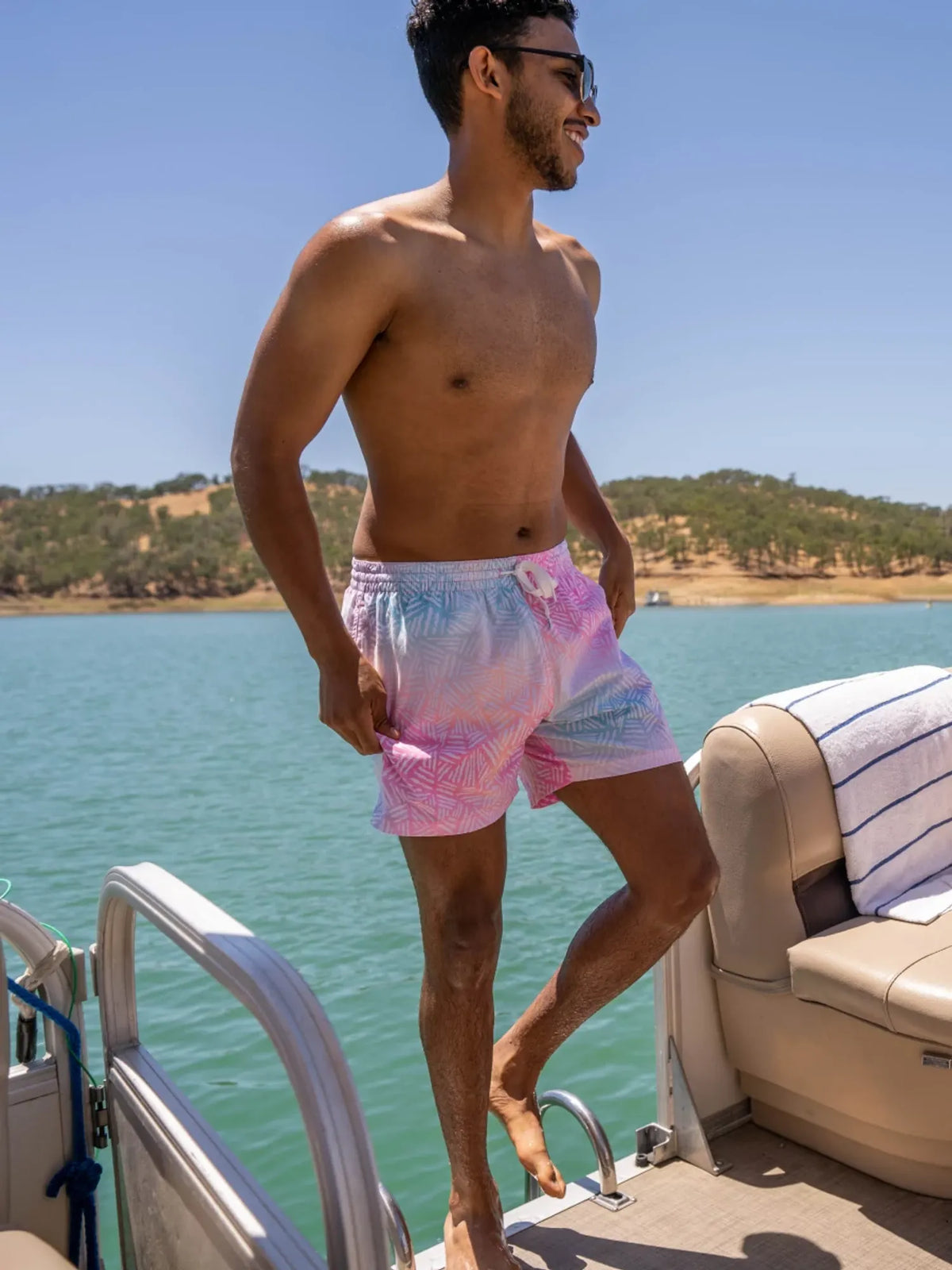 The Tide Eyes 5.5" (Classic Lined Swim Trunk)