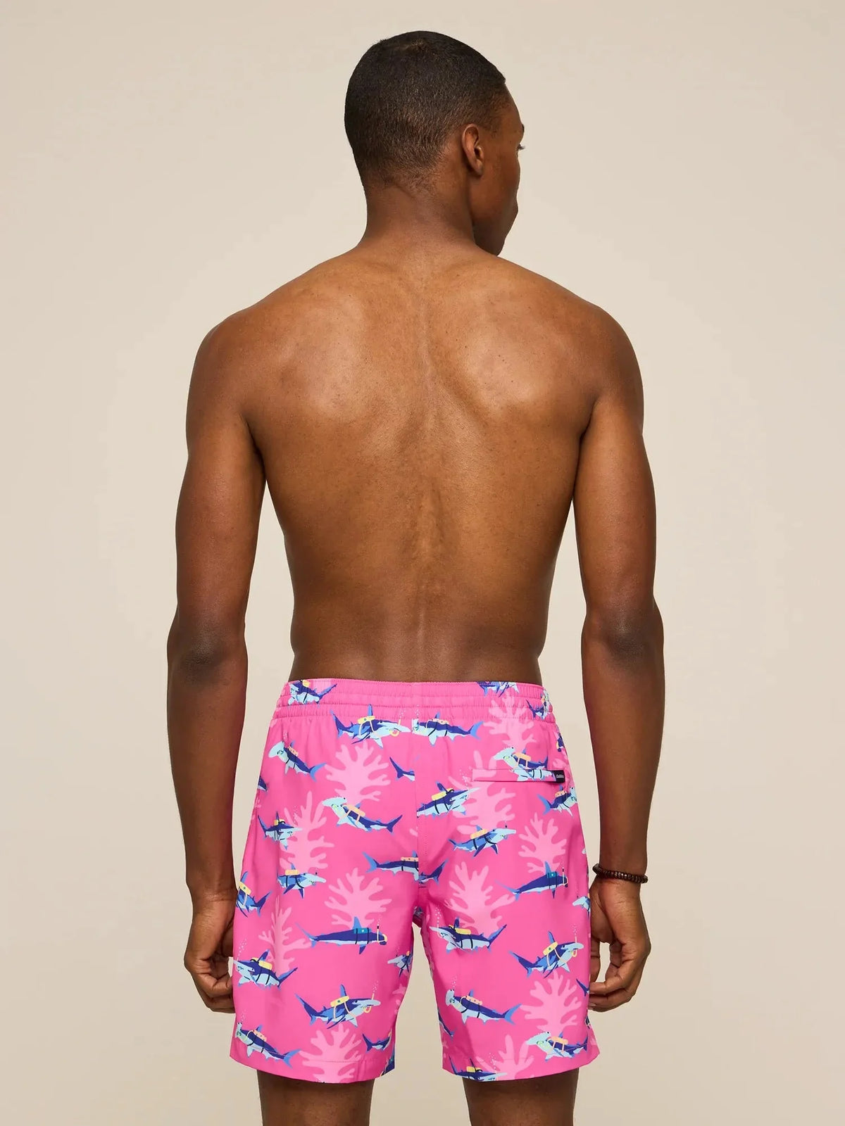 The Great Pink Sharks 7" (Classic Lined Swim Trunk)