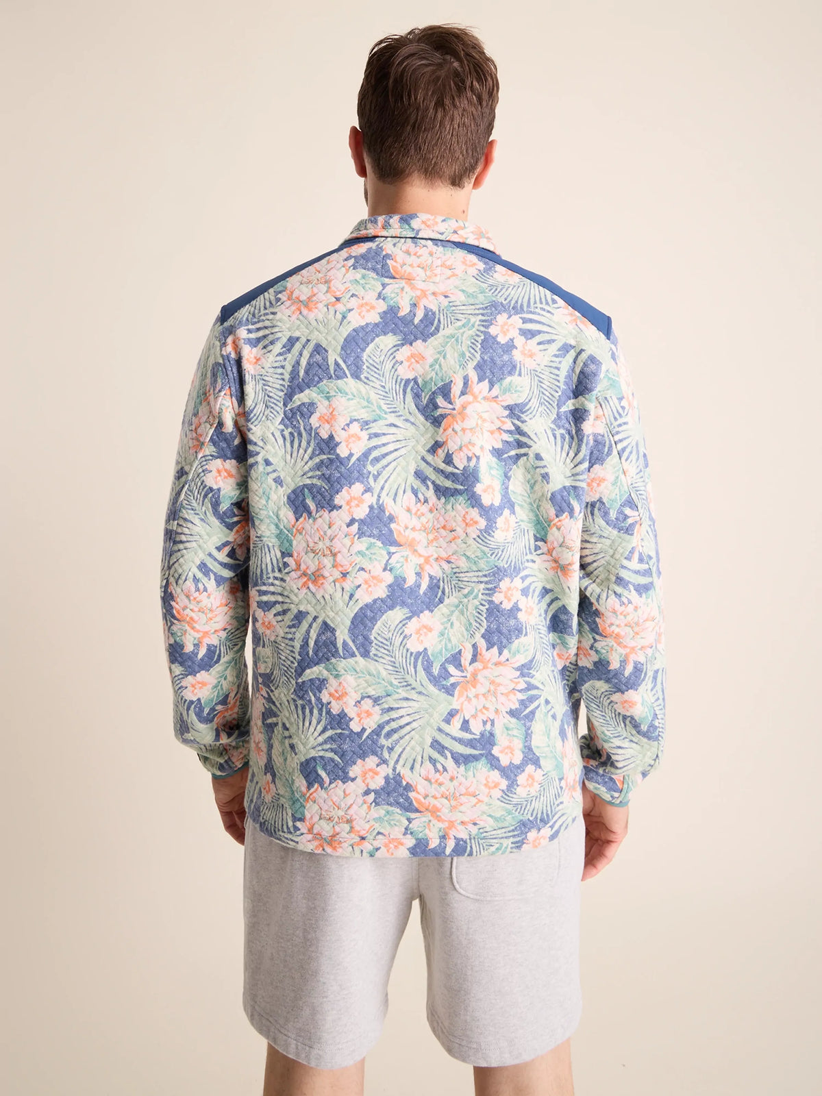 The Resort Wear (Quilted Quarter-Zip)